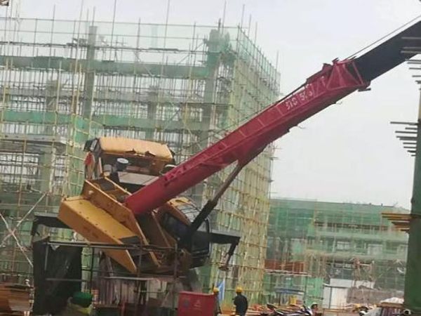 太原开发区吊车租赁_普洱健华租车行